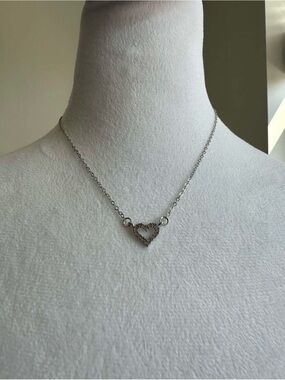 Twilight Core Silver Rhinestone Heart Dainty Necklace